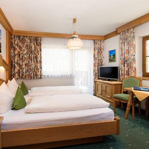 Zimmer mit Queensize-Bett